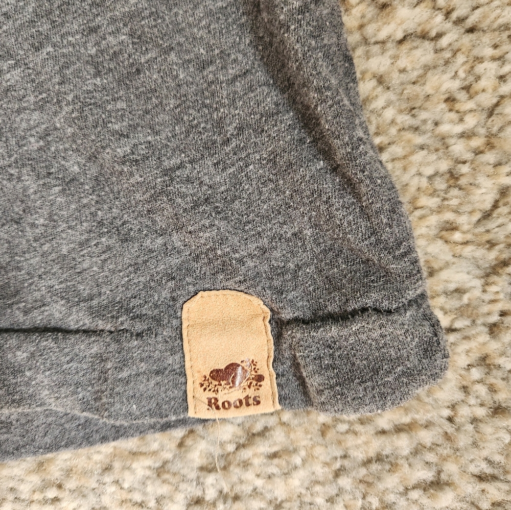 Canada Roots T-Shirt - Picture 2 of 5
